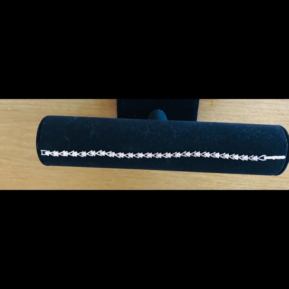 Brand New Avon Silver-Tone & CZ Tennis Bracelet - Picture 2 of 3